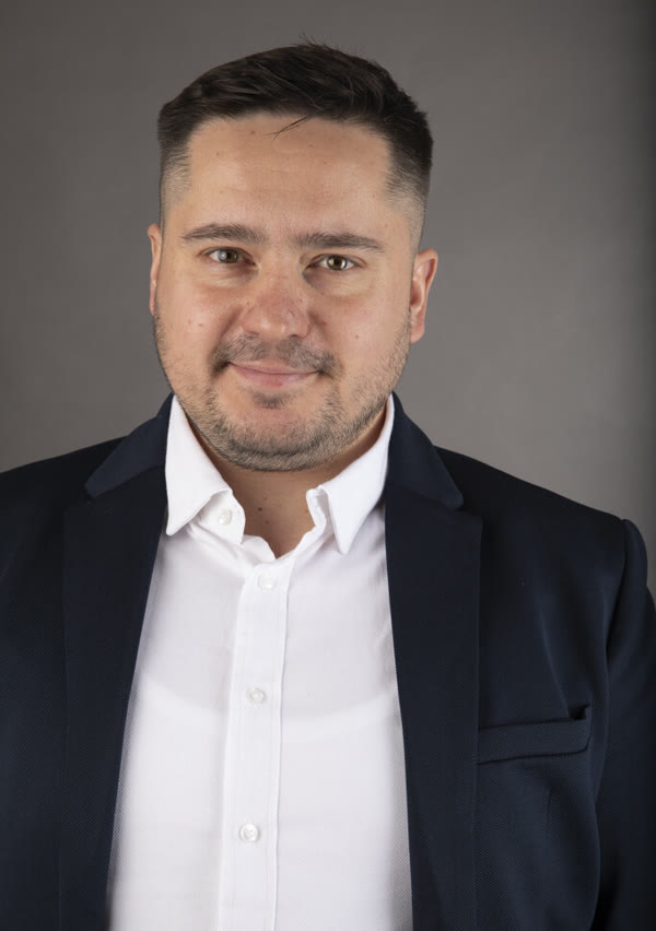 File Csaba